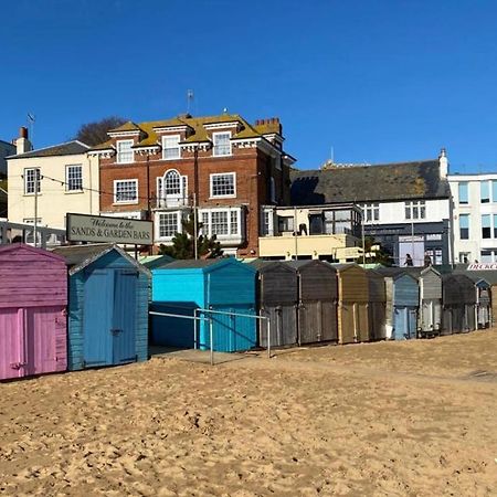 Ashton Mews - In The Heart Of Broadstairs Appartement Buitenkant foto
